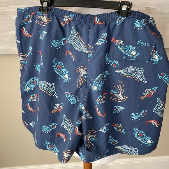 NWT Patagonia “Baggies Longs” environmentally, conscious  swim trunks - Picture 11 of 12